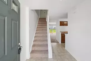 8062 Mill Rock Dr, West Chester, OH 45069 - Photo 5