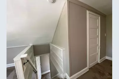 2804 Observatory Avenue, Cincinnati, OH 45208 - Photo 47