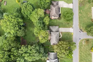 809 Deervalley Dr, Union Township, OH 45245 - Photo 5