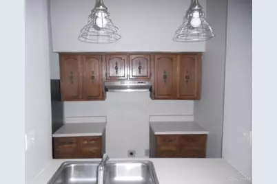 433 Hopkins Street, Cincinnati, OH 45203 - Photo 7
