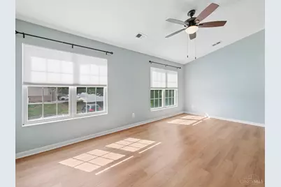 622 Heritage Square, Harrison, OH 45030 - Photo 11