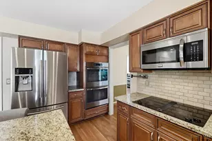 8420 Hambletonian Dr, Symmes Township, OH 45249 - Photo 11