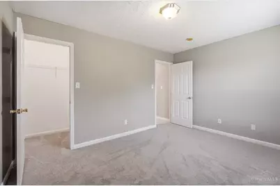 245 Keswick Drive, Monroe, OH 45050 - Photo 17