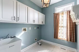 8350 Kugler Meadow Ct, Sycamore Township, OH 45236 - Photo 19