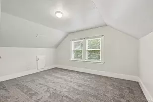 2021 Burnet Ave, Cincinnati, OH 45219 - Photo 17