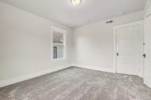 2021 Burnet Ave, Cincinnati, OH 45219 - Photo 13