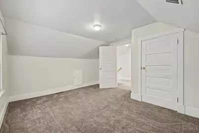 2021 Burnet Avenue, Cincinnati, OH 45219 - Photo 19