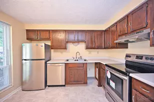 8081 Hetz Dr, Sycamore Township, OH 45242 - Photo 15