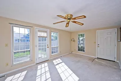 8081 Hetz Drive, Sycamore Township, OH 45242 - Photo 9