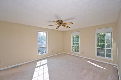8081 Hetz Drive, Sycamore Township, OH 45242 - Photo 19