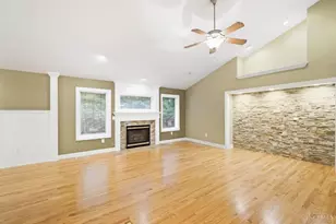 6515 Canterbury Dr, Middletown, OH 45005 - Photo 7