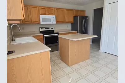 7699 Livingston Drive, Deerfield Township, OH 45040 - Photo 11