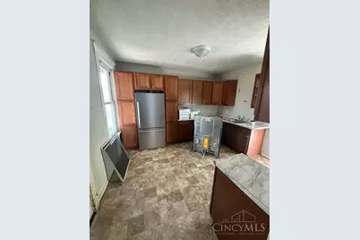 1701 De Armand Avenue, Cincinnati, OH 45239 - Photo 5