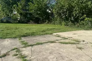 1701 De Armand Ave, Cincinnati, OH 45239 - Photo 3