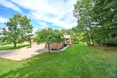 5474 Chancellor Lane, Hamilton Township, OH 45152 - Photo 51