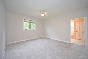 5474 Chancellor Ln, Hamilton Township, OH 45152 - Photo 27