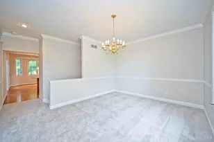 5474 Chancellor Ln, Hamilton Township, OH 45152 - Photo 11