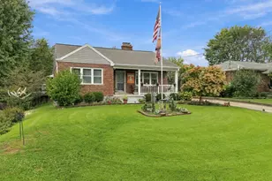 19 Crestmont Dr, Reading, OH 45215 - Photo 3