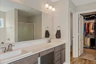 8533 Sweetbay Cir, Colerain Township, OH 45247 - Photo 27