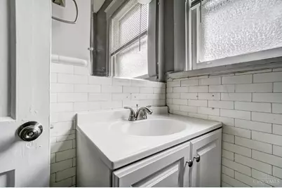 1575 Dixmont Avenue, Cincinnati, OH 45207 - Photo 41