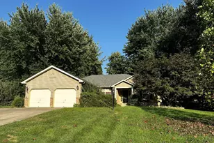 3424 Dale Ln, Amelia, OH 45102 - Photo 1