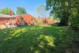 1054 Brooke Ave, Anderson Township, OH 45230 - Photo 3