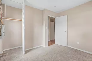9757 Gibralter Dr, Colerain Township, OH 45251 - Photo 5