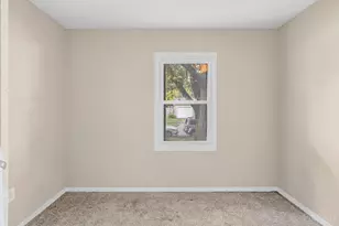 9757 Gibralter Dr, Colerain Township, OH 45251 - Photo 3
