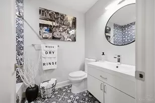 208 Wade St, Cincinnati, OH 45202 - Photo 29
