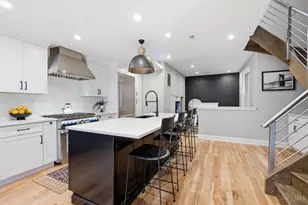 208 Wade St, Cincinnati, OH 45202 - Photo 9