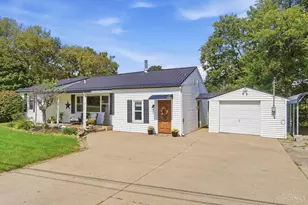 2106 Hamilton Rd, Turtle Creek Township, OH 45036 - Photo 9