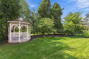 6955 Hunters Close, Hamilton Township, OH 45039 - Photo 47