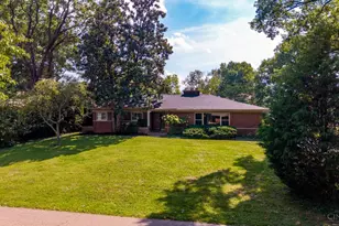 6622 E Farm Acres Dr, Amberley, OH 45237 - Photo 9