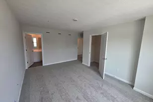 10343 Mae Ct, Colerain Township, OH 45251 - Photo 7