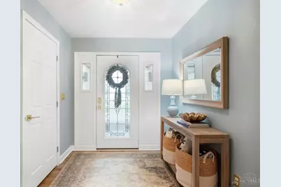 6 Comanche Drive, Franklin Township, OH 45171 - Photo 5