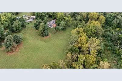 596 W Plane Street, Bethel, OH 45106 - Photo 5