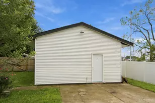 1621 Edison Ave, Hamilton, OH 45011 - Photo 33