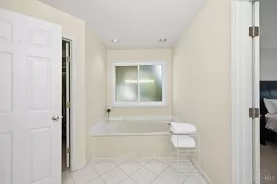 6865 Fox Hill Lane, Madeira, OH 45236 - Photo 25