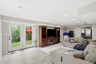 7477 Hunters Creek Ln, Colerain Township, OH 45247 - Photo 41