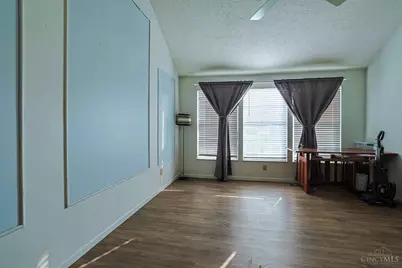 8071 Second Street, West Chester, OH 45069 - Photo 3