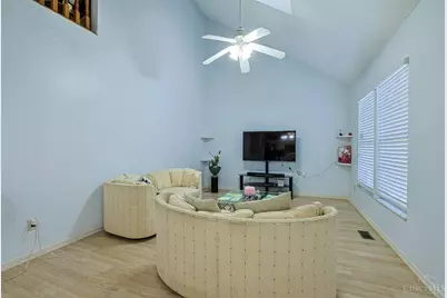 8071 Second Street, West Chester, OH 45069 - Photo 5