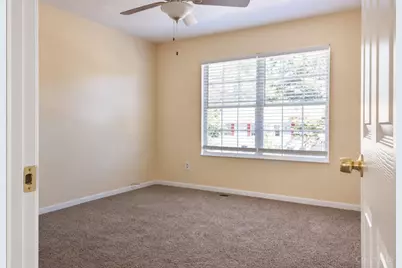 939 Venetian Terrace, Cincinnati, OH 45224 - Photo 9
