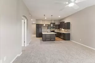 435 Pilot Point, Vandalia, OH 45377 - Photo 9