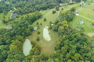 1900 Big Woods Rd, Seaman, OH 45679 - Photo 9