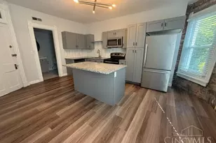 2226 Kemper Ln, Cincinnati, OH 45206 - Photo 7
