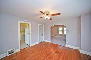 1037 Hooven Ave, Hamilton, OH 45015 - Photo 15