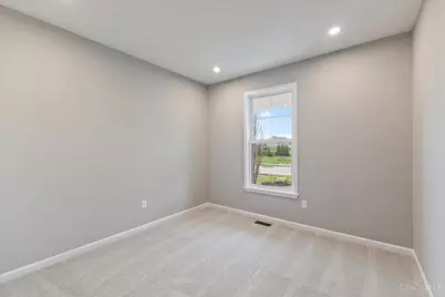 3604 Cypress Pointe Drive, Bellbrook, OH 45305 - Photo 17