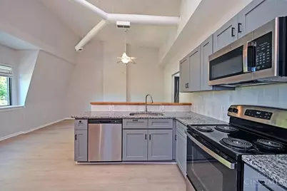 2228 Kemper Lane #3, Cincinnati, OH 45206 - Photo 5