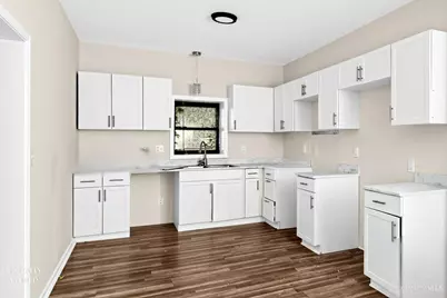 260 N Broadway Street, Lynchburg, OH 45142 - Photo 9