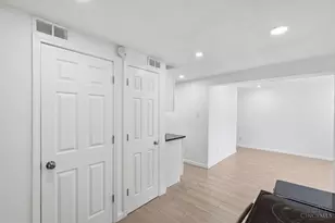 8914 Cherry St, Blue Ash, OH 45242 - Photo 13